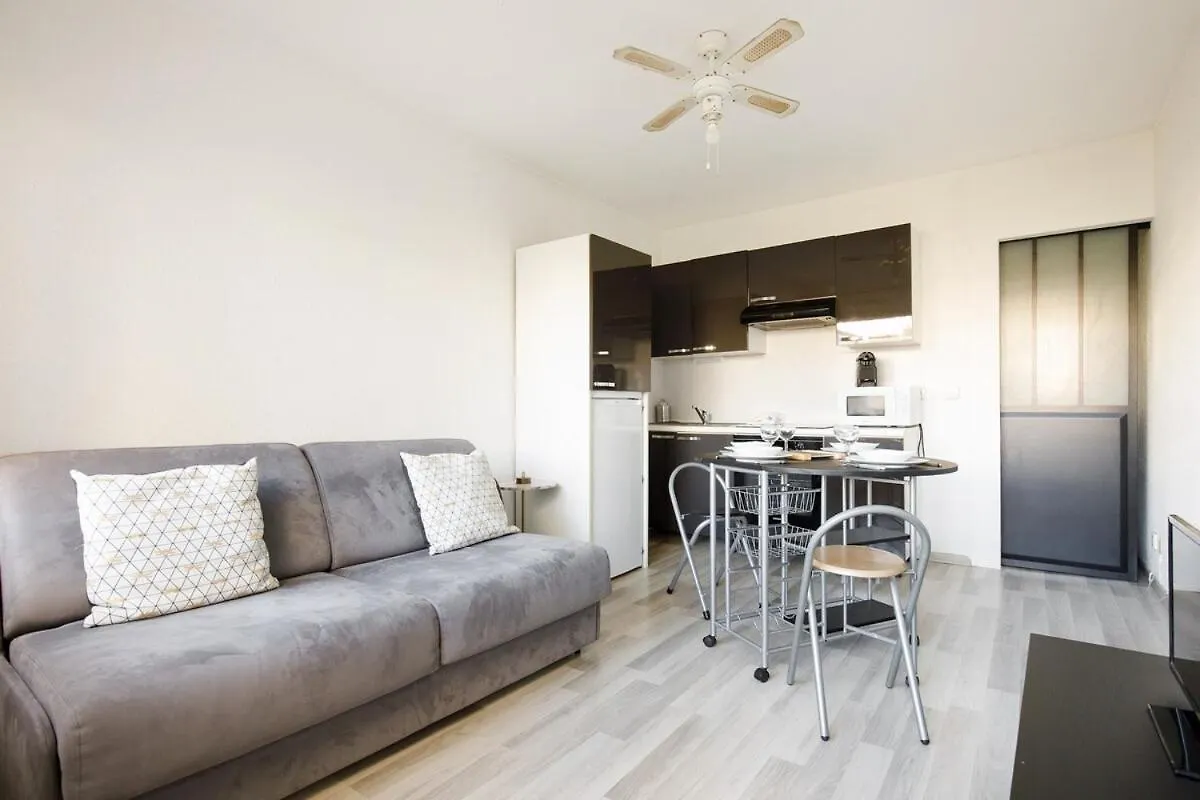 Coco - Beau 2 P Climatise Wifi Terrasse Piscine Apartment Antibes